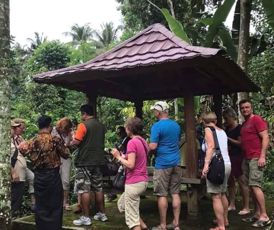 Lombok Bonjeruk Village Biking Tour + City Tour - Practical Details and What to Keep in Mind