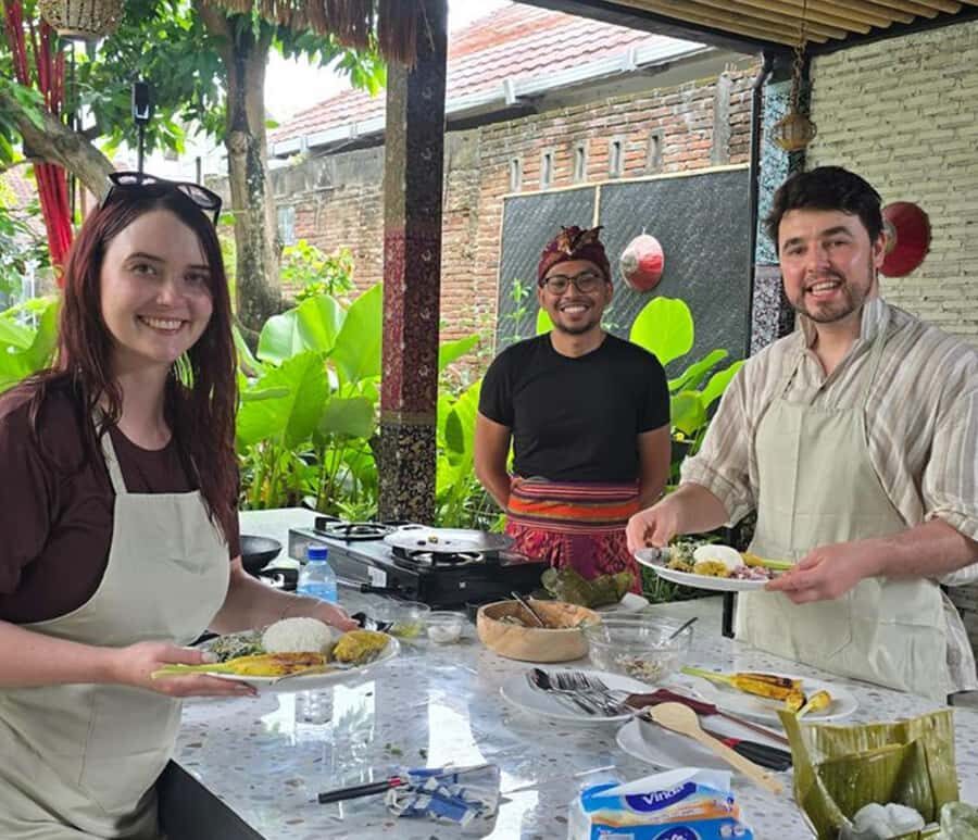 Lombok: Cooking Class Lombok Cuisine with Documentation - The Group, Duration, and Practicalities