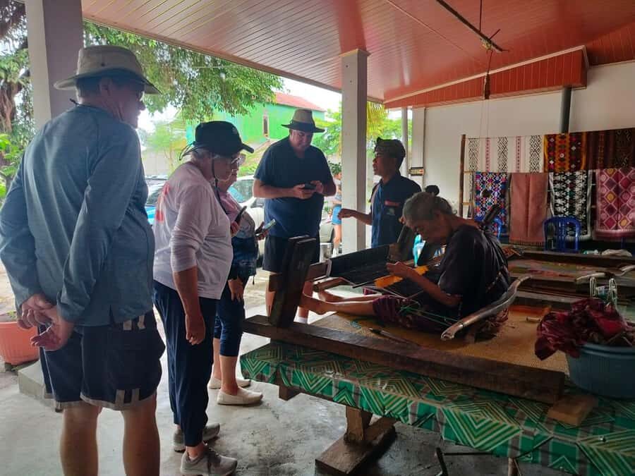 Lombok: Cultural Day Tour & Beach Pickup Cruise Port/Hotel - FAQs  