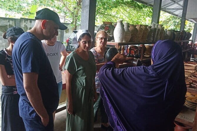 Lombok Culture and South Beach Day Tour - Considerations & Tips