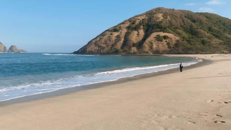 Lombok: Magical Sunset at Marese Hill  South Lombok Tour - Comparing Value and Experience