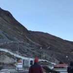 Lower Mustang: 8-Day Trekking Tour with Hot Springs - Transportation and Group Dynamics