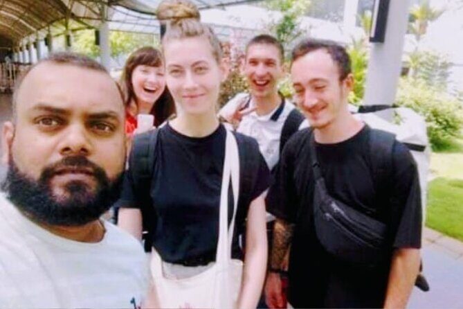 Lowest Taxi Price from CMB Airport to Colombo and Negombo - Why Choose This Transfer?