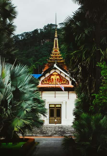 Luang Prabang: Morning Alms Giving & Pak Ou Caves Cruise - Final Thoughts
