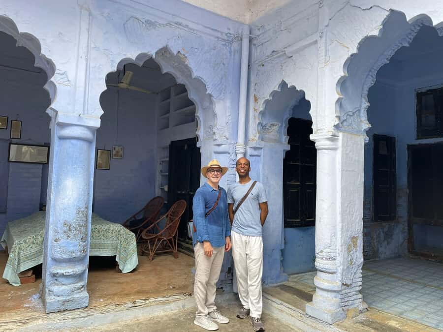 Lucknow: Heritage Walking Tour with Refreshments - Pricing and Value