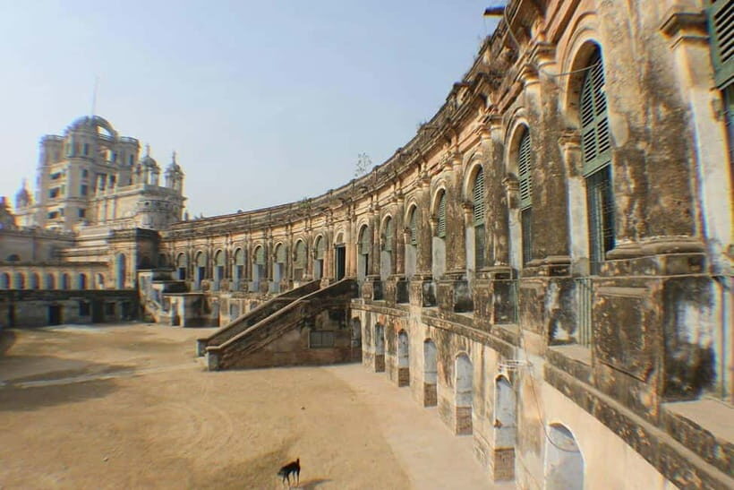 Lucknow: Private Day Tour with Lunch and Hotel Pickup - Walking Through History and Culture