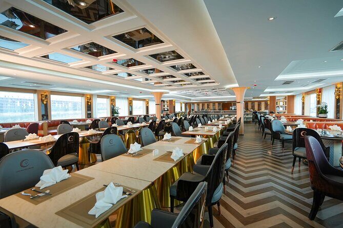 Luna Halong Bay 5 Star Luxury Day Cruise in Pool and Buffet Lunch - Who Should Consider This Tour?