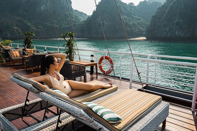 Luxury Catamaran Cruise 5 Star Halong and Lan Ha Bay Adventure - Exploring Halong Bay and Lan Ha Bay