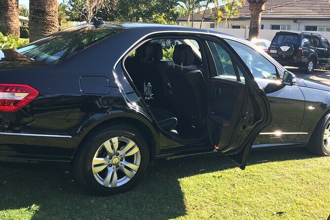 Luxury Vehicle Transfers Gold Coast Airport to Gold Coast Hotels - Who Will Love This Service?