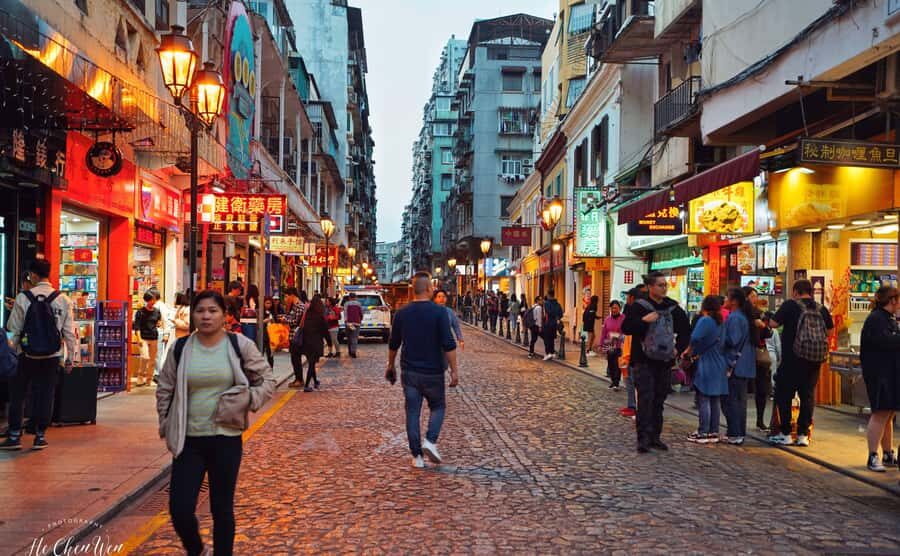 Macau: Hidden Gems Evening Food Tour with Local Guide - Practical Details and What You Should Know