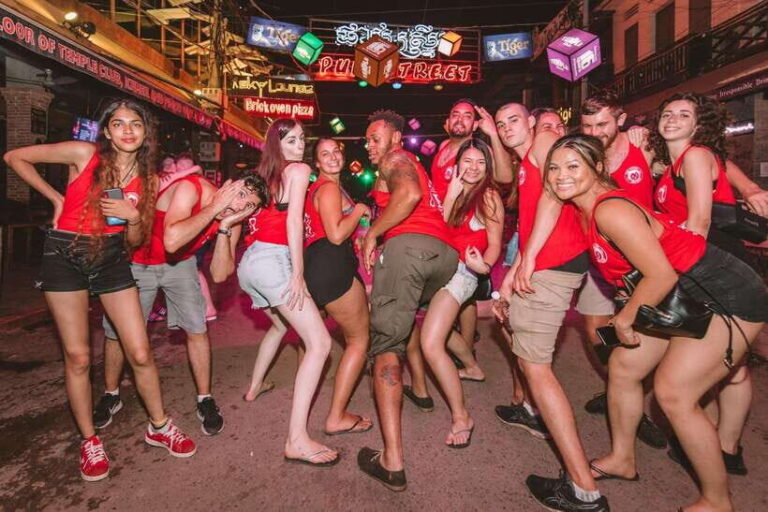 Mad Monkey Siem Reap Pub Crawl - What’s Included and What to Expect