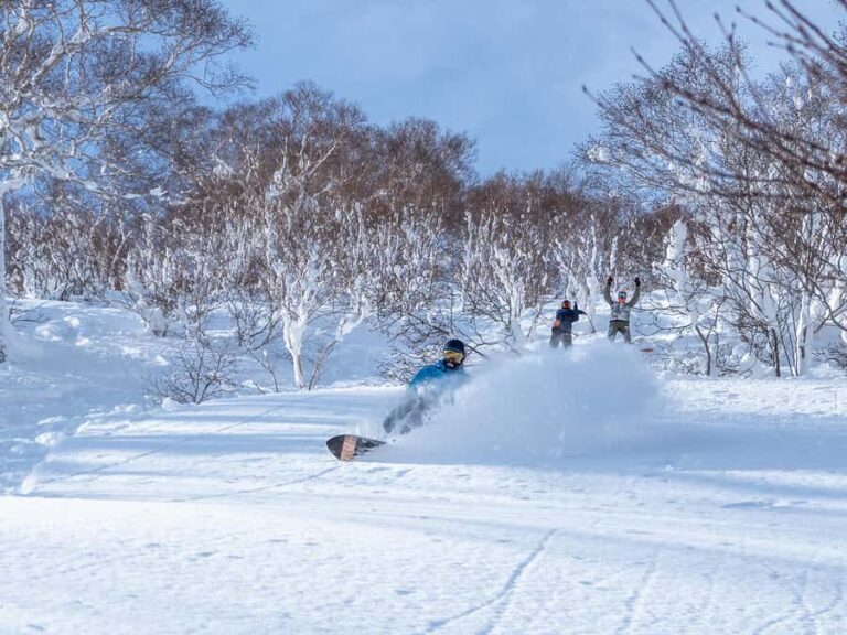 Madarao/Nozawaonsen: Private Ski or Snowboard Photoshoot - The Itinerary Breakdown
