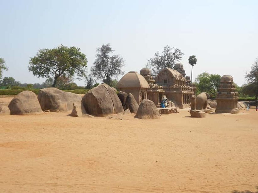 Mahabalipuram walking tour with local guide and lunch - The Lunch Experience