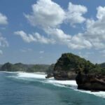 Malang: Private 4WD Jeep Tour to Batu Bengkung Beach - Why Choose This Tour?