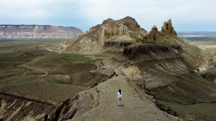 Mangystau: 8 Iconic Locations in One Epic Day - What Makes This Tour Stand Out?