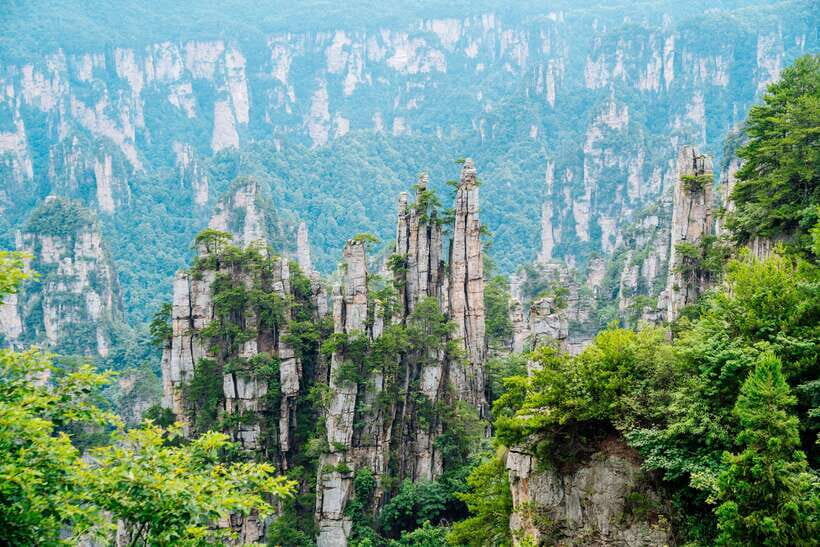 Marvelous Zhangjiajie Day Tour With National Forest Park - What to Bring and Considerations