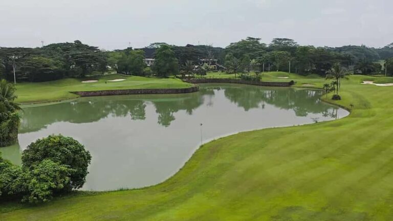 Medan: 3-Day Golf Package with Hotel and Transfers - What Makes These Courses Special?  