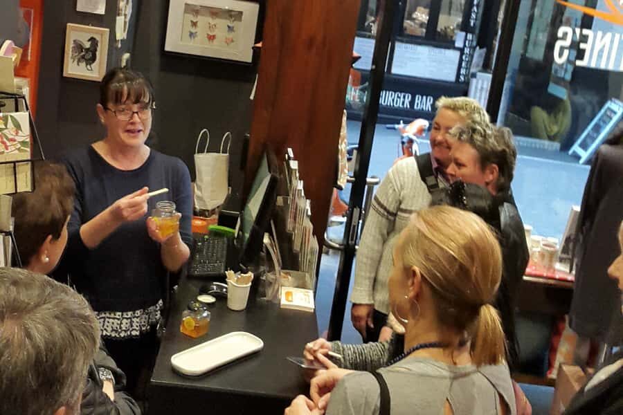 Melbourne: Original Lanes & Arcades Walk (max 8 guests only) - Who Will Love This Tour?