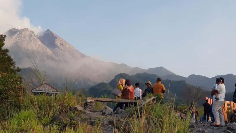 Merapi Sunrise, Prambanan & Borobudur Day Tour - Practical Details and Value