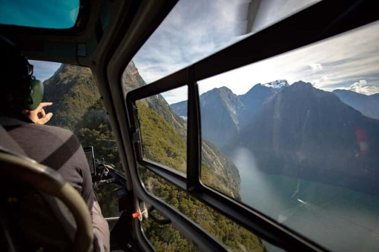 Milford Sound Heli | 1.5hr with Alpine & Earnslaw Landing - What to Expect on the Tour