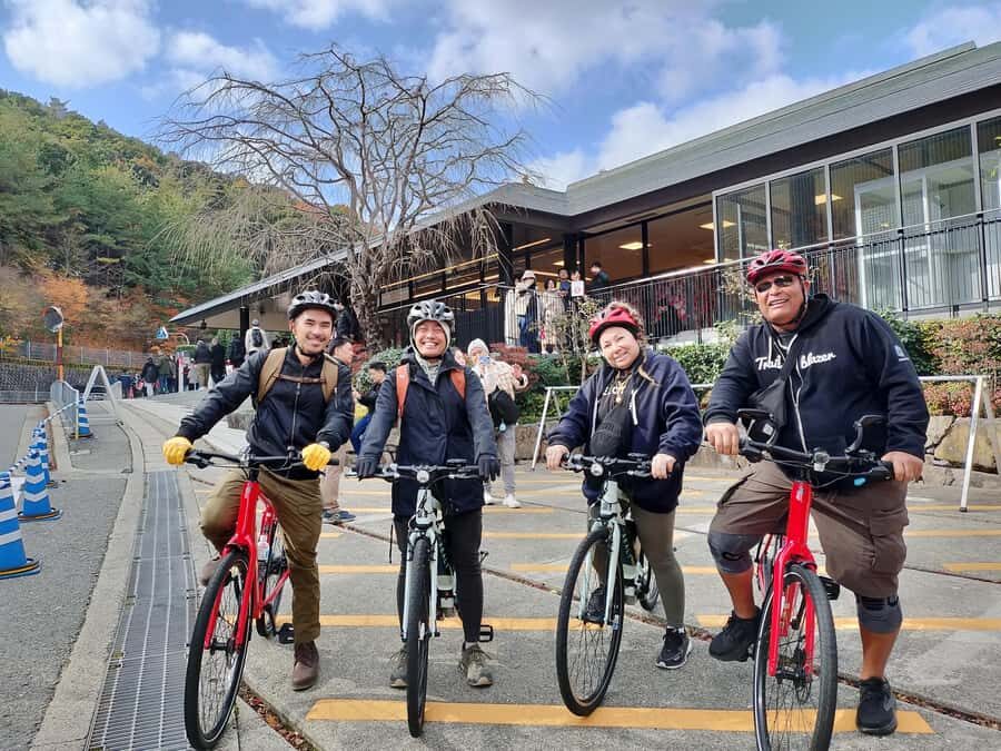 Minoh Falls & Katsuoji Temple Half Day E-Bike Tour - What We Loved About the Tour