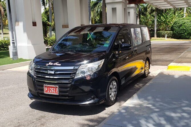 Montego Bay Airport (MBJ) - Grand Lido Negril - Who Is This Transfer Best For?