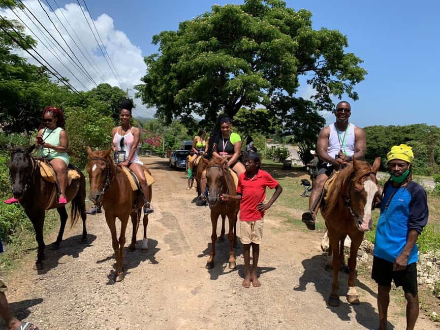 Montego Bay: Oceanfront Horseback Ride at Braco Stables - What the Itinerary Looks Like