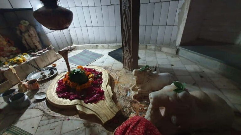 Motor bike ride to Baidhnath shiva temple and trekking - What to Expect from the Tour