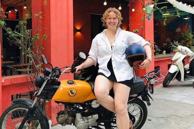 Motorbike Lesson in Hanoi - The Scenic Stops
