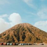 Mount Batok Sunrise Hike with Breakfast - An In-Depth Look at the Mount Batok Sunrise Hike