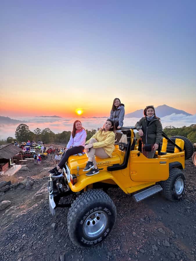 Mount Batur 4WD Jeep Sunrise Tour kintamani - Detailed Breakdown of the Itinerary