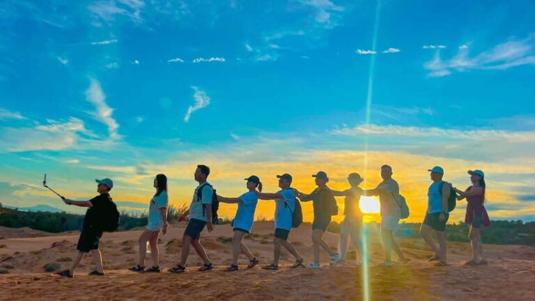 Mui Ne: Private Jeep Tour at Sunrise - Sunset - The Charm of the Fishing Village