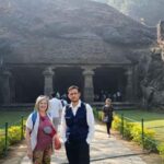 Mumbai: Elephanta Caves Guided Tour with Ferry & Lunch - Considerations and Practical Tips