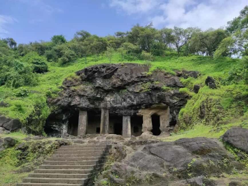 Mumbai: Elephanta Caves Guided Tour with Ferry & Lunch - A Deep Dive into the Experience