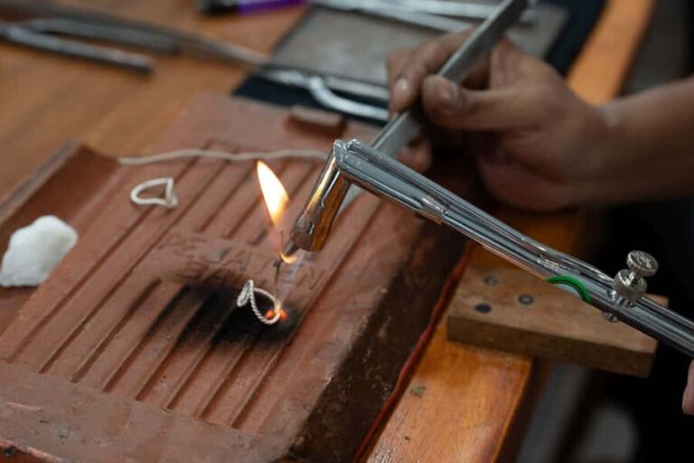Munduk: Bali Jewelry making Class 7 Grams of Silver - The Introduction: Traditional Techniques and Design