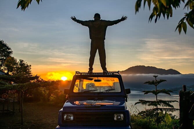 Munduk Sunrise Jeep Tour to Twin Lake and Hidden Waterfall - The Sum Up