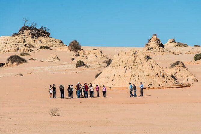Mungo National Park: Mungo Lunette Guided Tour - Exploring the Tour Details