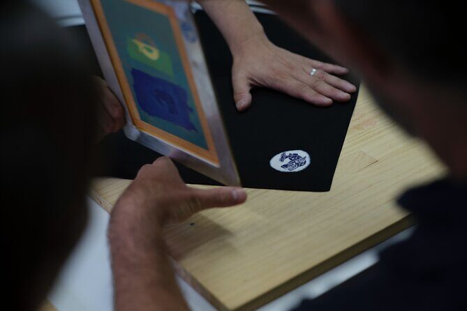 Nagoya Black Montsuki Dyeing: Family Crest Silk Printing - What to Expect from the Tour