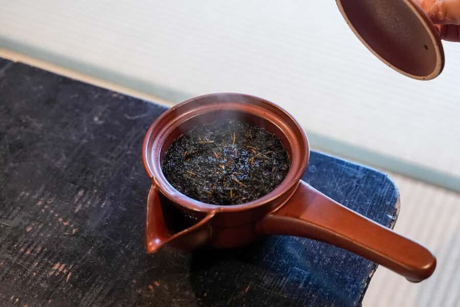 Nara: Hjicha Roasting Experience in a 120-Year-Old Machiya - Tasting and Exploring Local Teas
