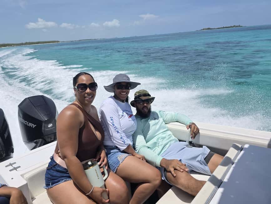 Nassau Booze and Cruise Harbour Tour - Experience Quality and Atmosphere