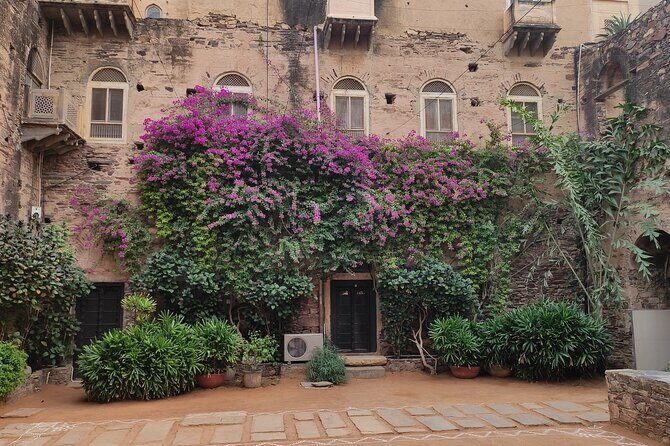 Neemrana Fort visit with Lunch From Delhi - Why This Tour Offers Great Value  