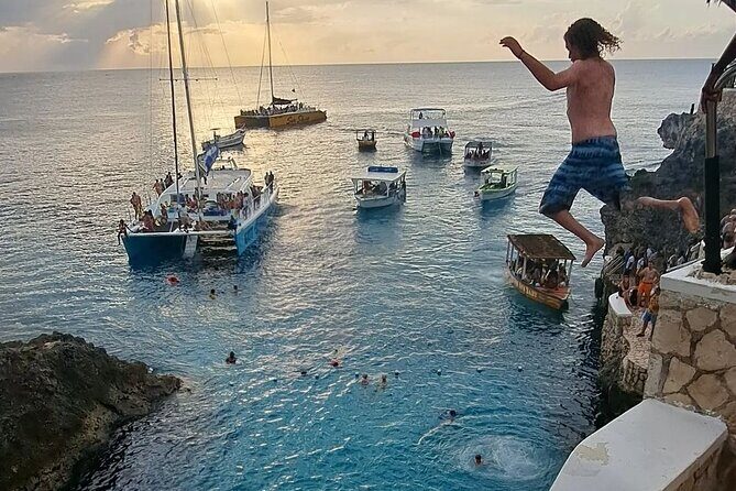 Negril 7 Mile Beach and Rick's Cafe day tour from Montego Bay - Transportation, Duration, and Group Size