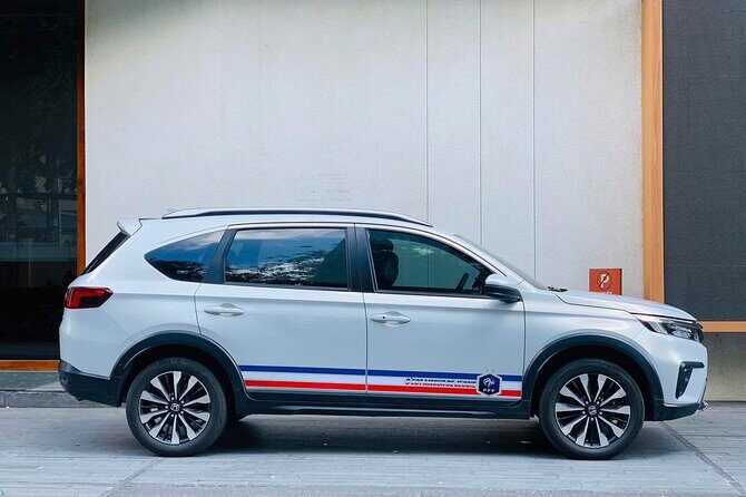 New Delhi Airport: Private Transfer DEL to New Delhi City Center - An In-Depth Review of the Delhi Airport Private Transfer