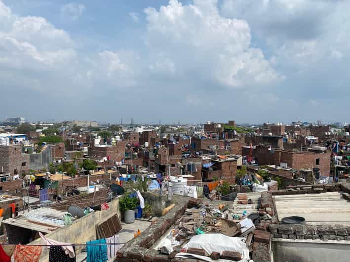 New Delhi: Sanjay Colony Slum Guided Tour - Real Stories and Genuine Insights