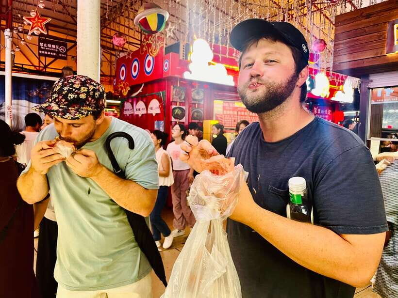 Night Market Haggling Adventure with an English Guide! - What to Expect During the Tour