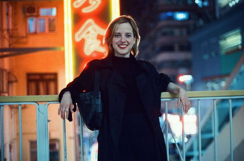 Night Photoshoot in Hong Kong: Cinematic, Moody, Personal - Practical Details and Tips