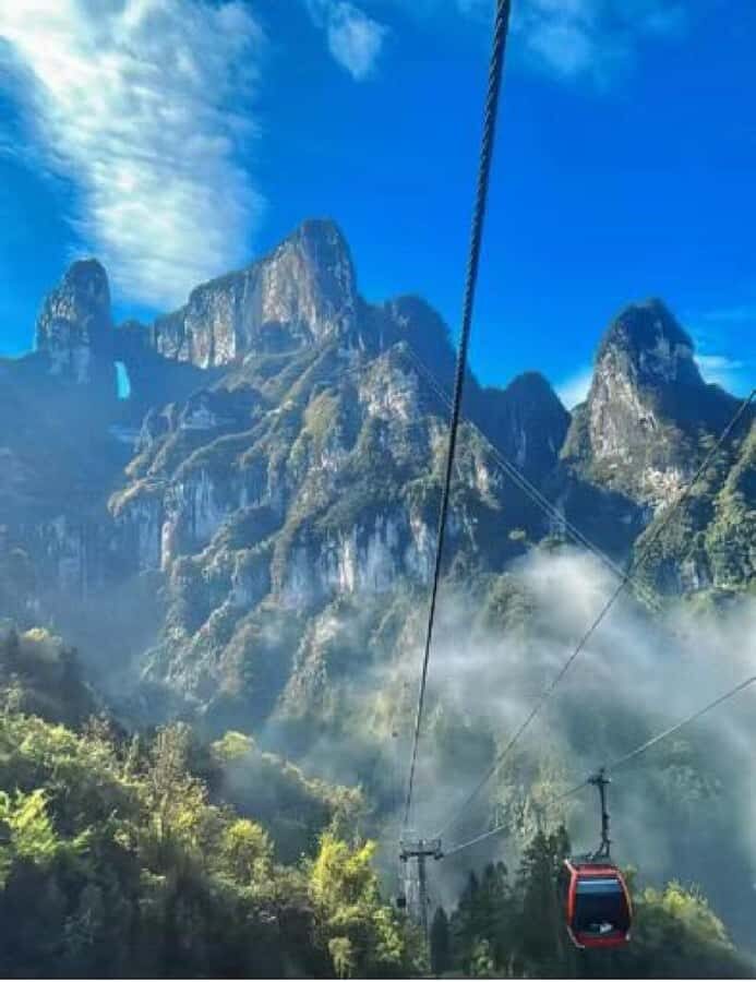 Night Tour to Tianmen Mountain :Skywalk & City Lights - What Travelers Love About This Tour