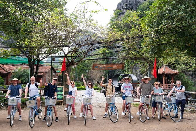 Ninh Binh Full Day Tour with Hoa Lu, Tam Coc and Mua Cave - FAQ