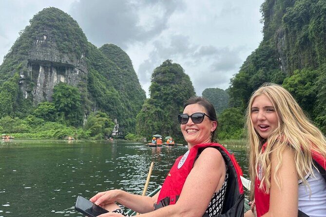 Ninh Binh Gateway Small Group Day Trip from Hanoi (Max of 9 pax) - Practical Tips for Travelers