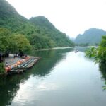 Ninh Binh Hoa Lu Trang An 1 Day Tour from Hanoi by Limousine - Authentic Experiences and Local Flavor